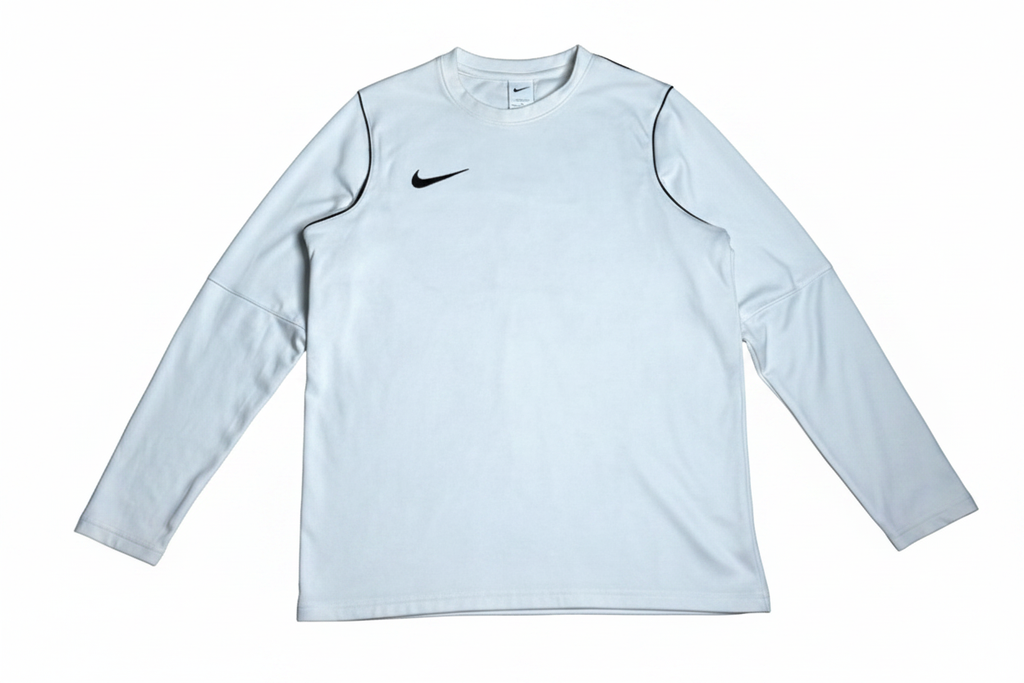 Nike Longsleeve M – Bild 1 freigestellt