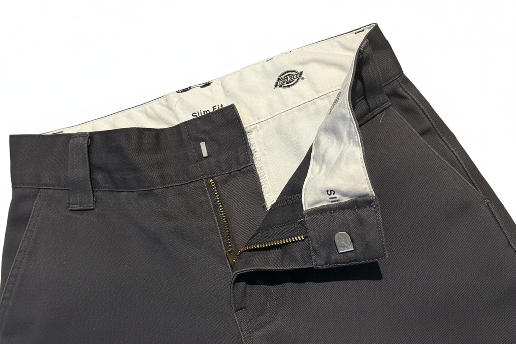 Dickies Chino Dunkelgrau – Bild 5 freigestellt